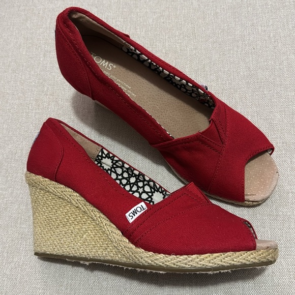 Toms Espadrille Wedge Peep Toe Sandals-Sz 9.5-Red Cotton Cloth - Picture 2 of 16